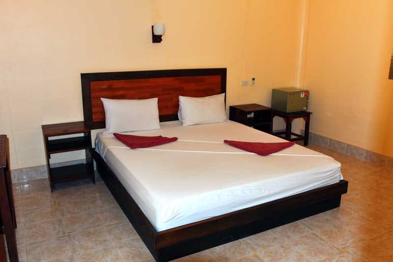 Bungalow bed
